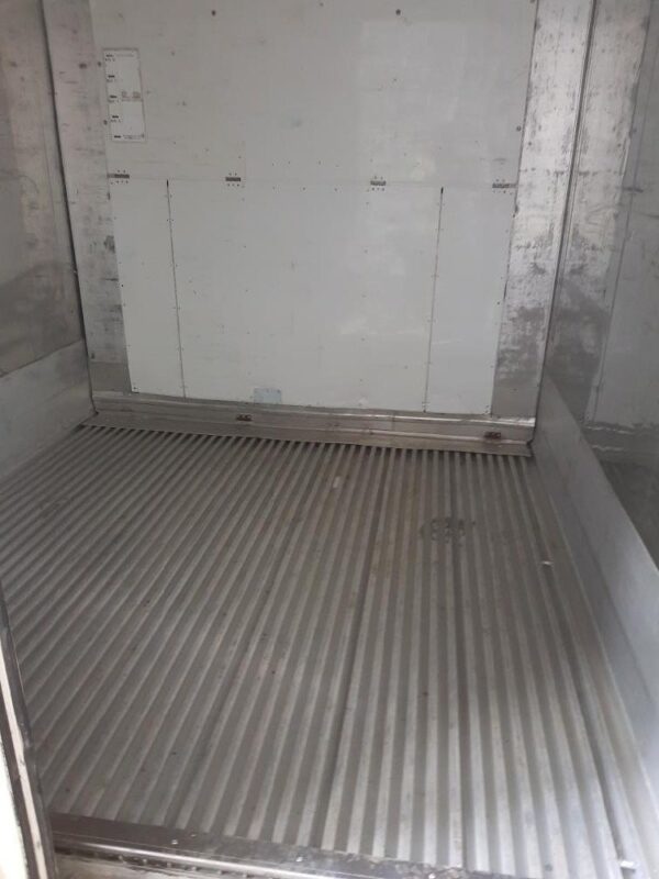 10-Reefer-Container-Used-4.jpeg 10ft Refrigerated Container - Used