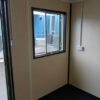 10ft-X-8ft-Custom-Shipping-Container-Office3-600x408-1.jpg 10ft X 8ft Custom Shipping Container Office