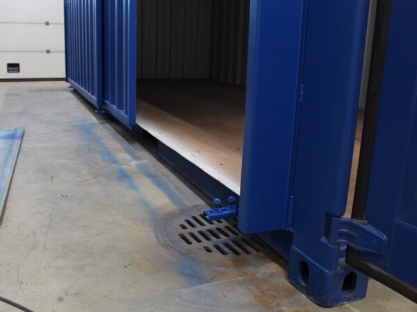 20ft High Cube IBC Storage Container with Sliding Door (9'6″ High)