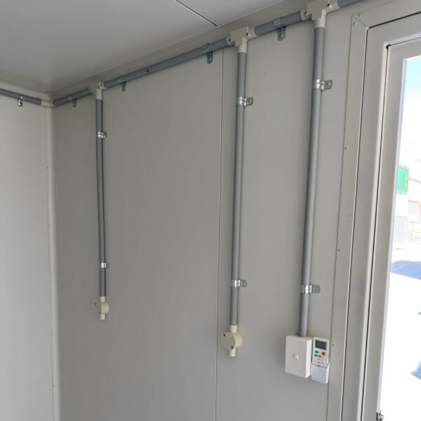 Witte gemodificeerde 10ft container met airco – nieuw